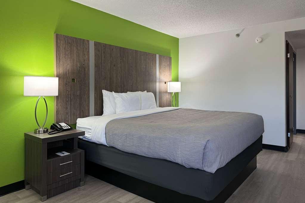 Quality Inn Clarksville - Exit 11 חדר תמונה