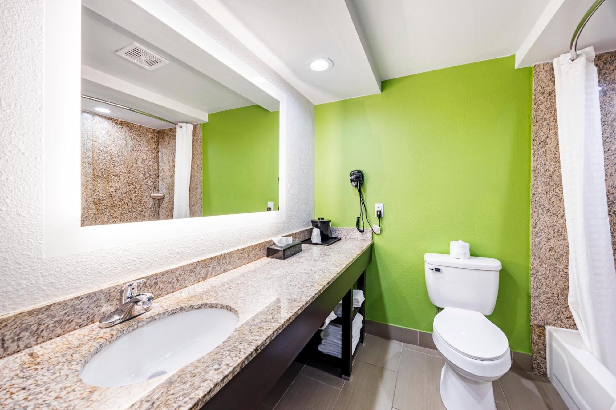 Quality Inn Clarksville - Exit 11 מראה חיצוני תמונה